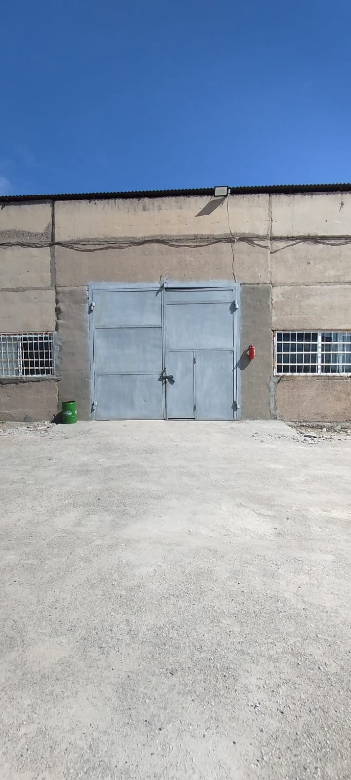 կոմերցիոն,Պահեստային տարածք