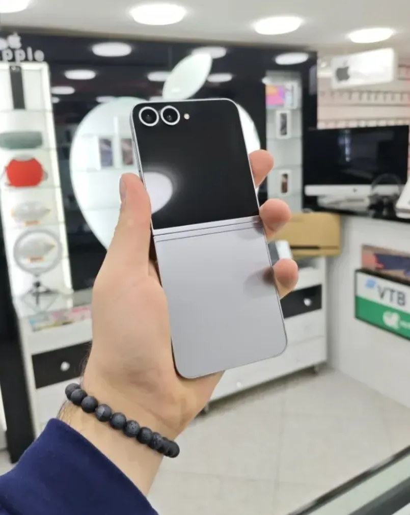 Samsung Galaxy Z Flip 6, 256 ԳԲ, մոխրագույն