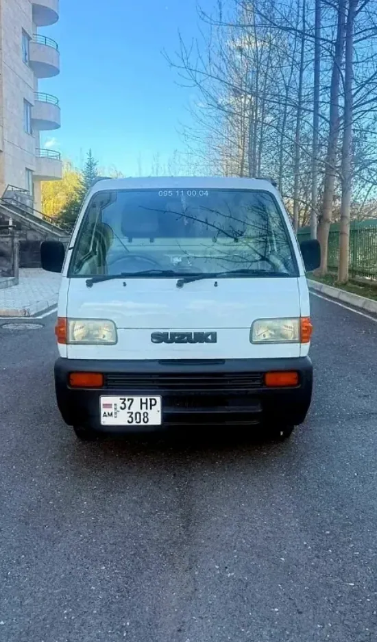 Հովանի Suzuki