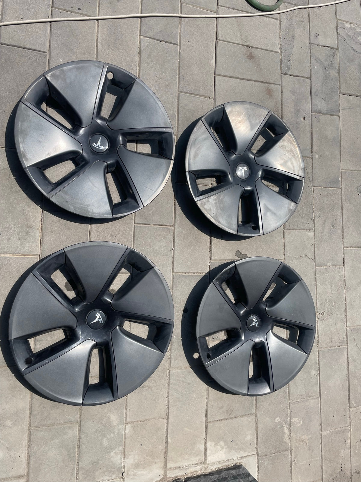 Կալպակներ 2022 Tesla model 3-ի