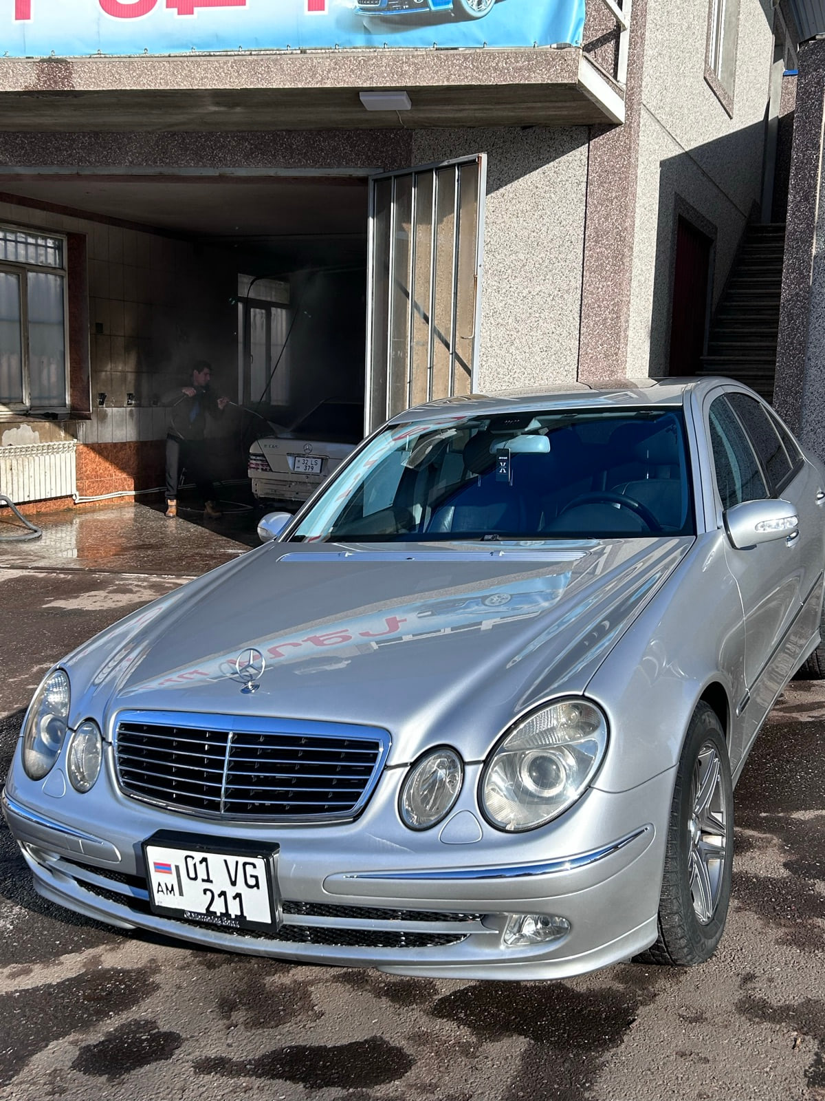 W211 E320