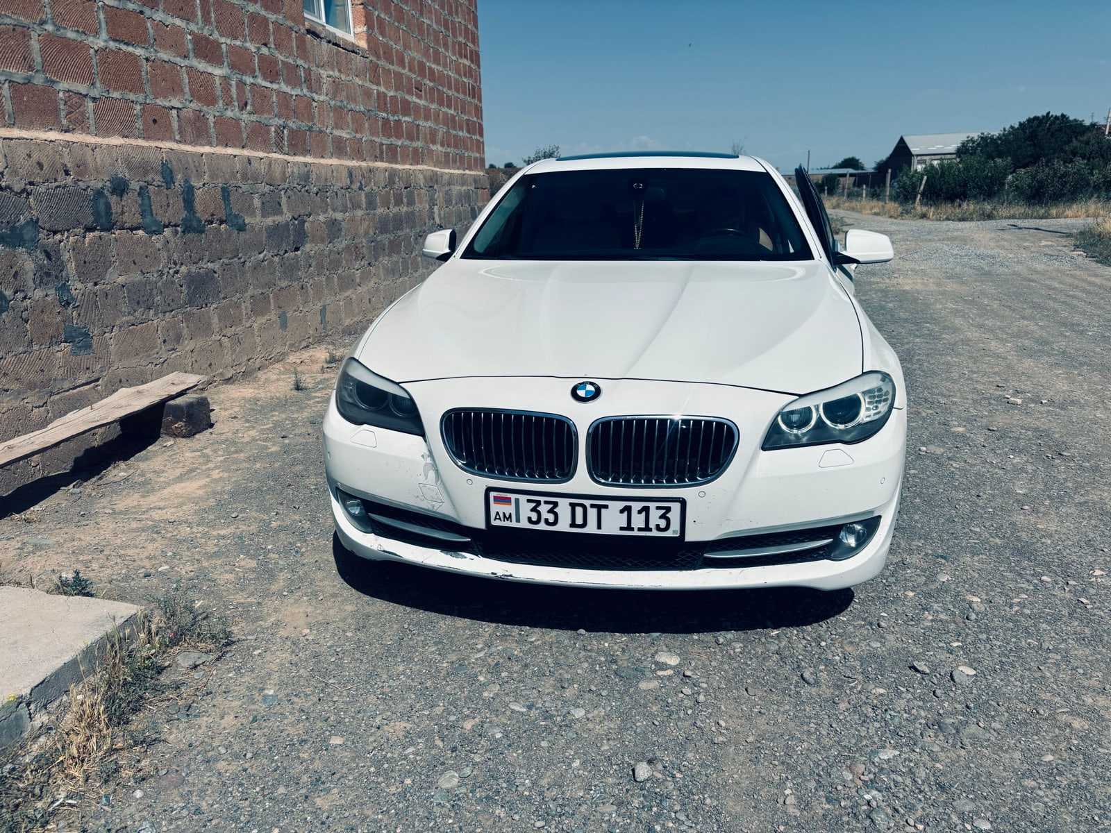 Վաճառվում է BMW F10 5 series