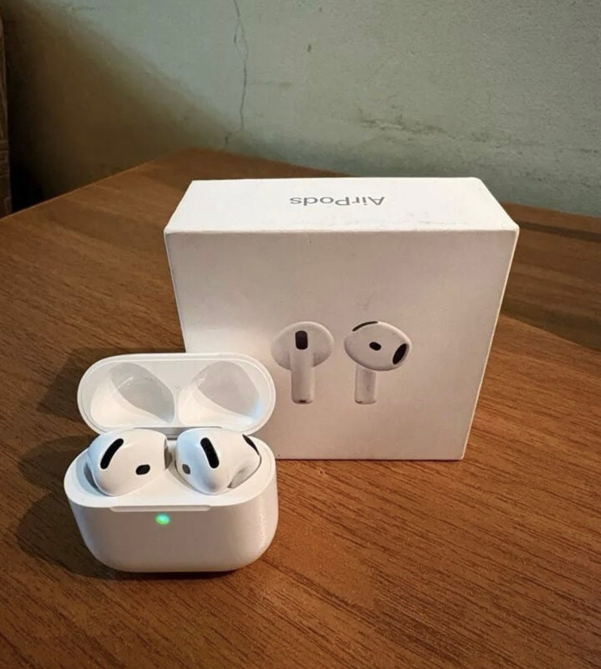 Apple Airpods 4 օրիգինալ շտապ վաճառք