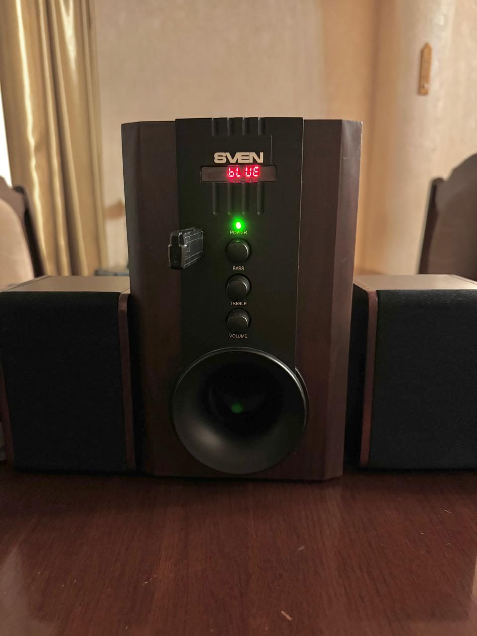 Музыкальный центр SVEN с Bluetooth, USB, AUX