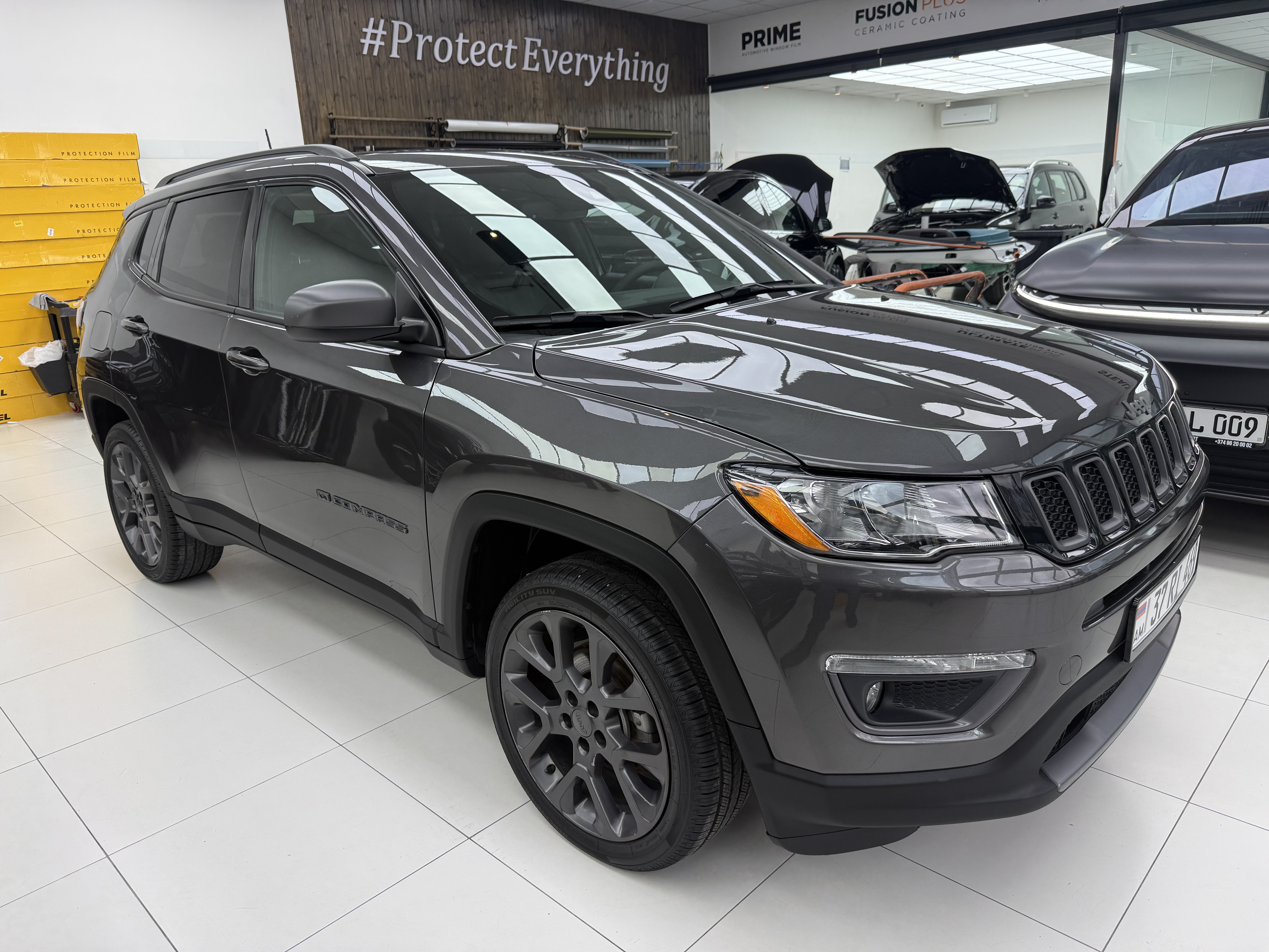 Jeep Compass 80TH ANNIVERSARY