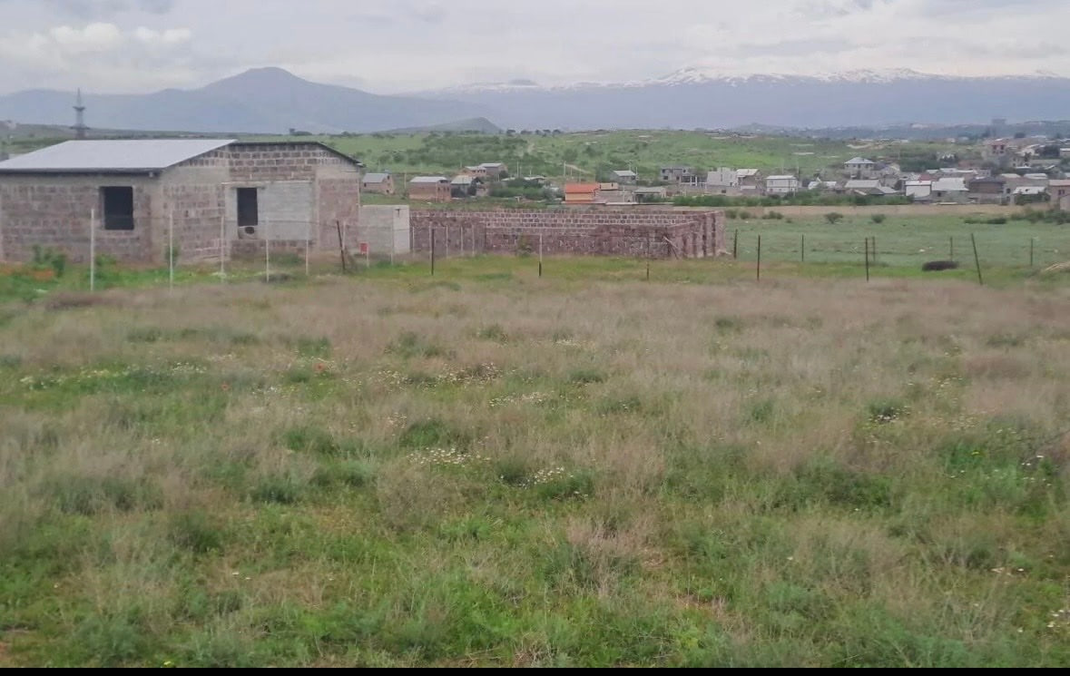 Հողատարածք 100ք/մ