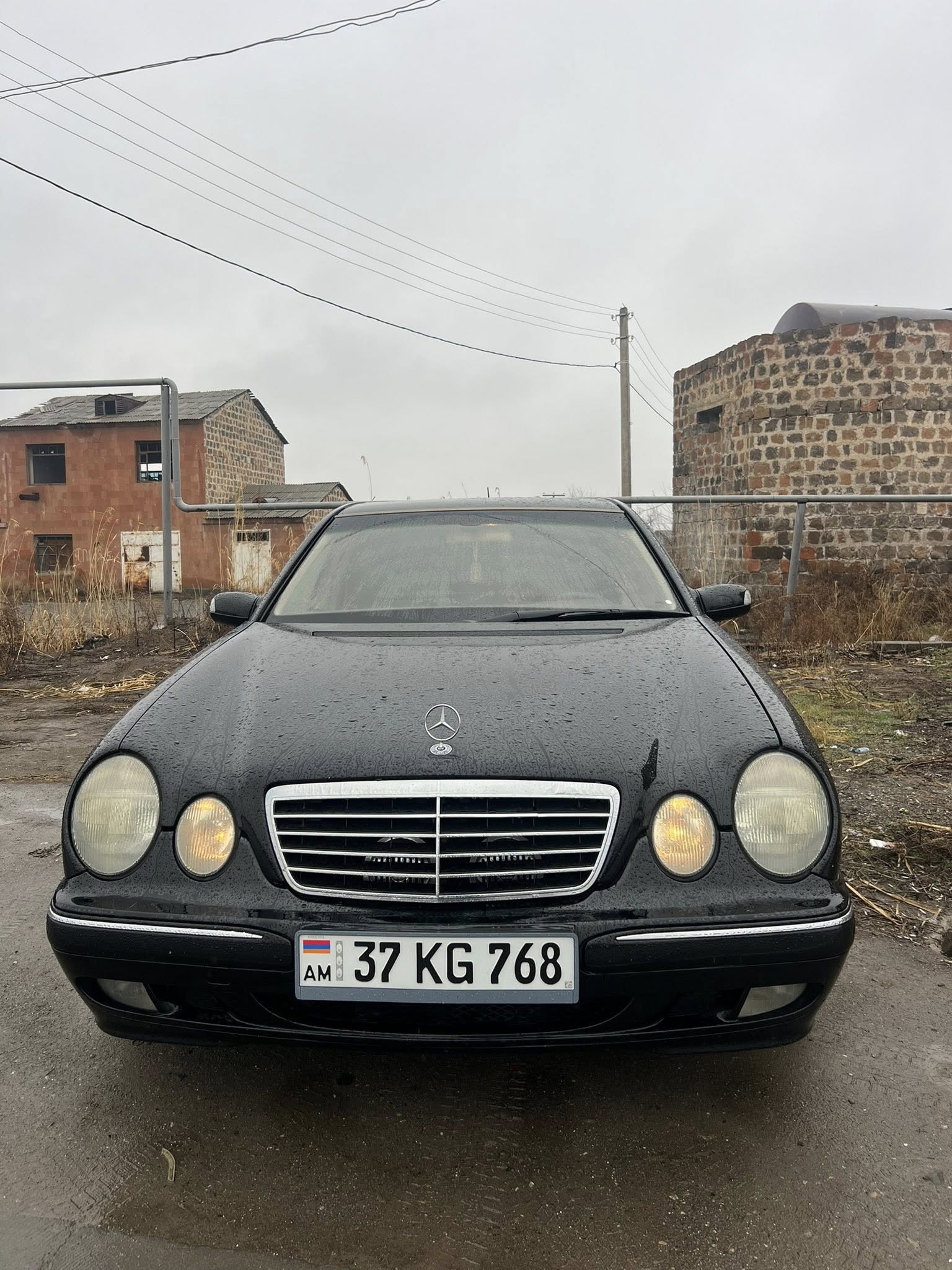 MERCEDES-BENZ E320 2002г.