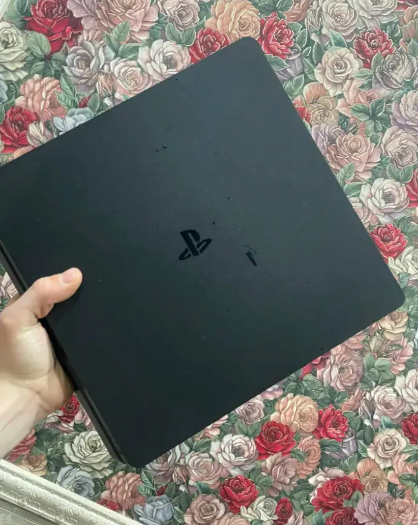 Playstation4 slim