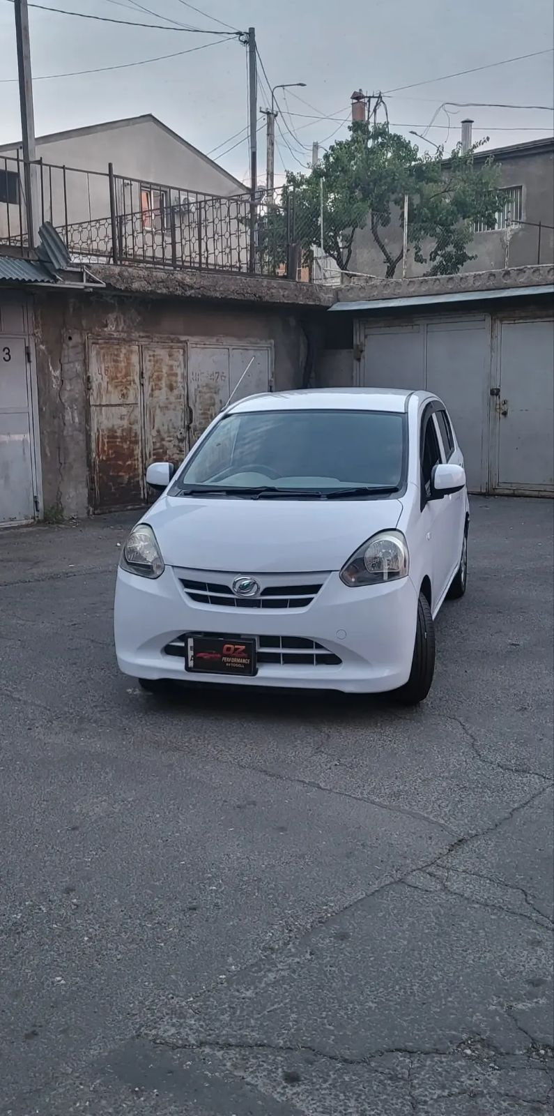 Daihatsu mira