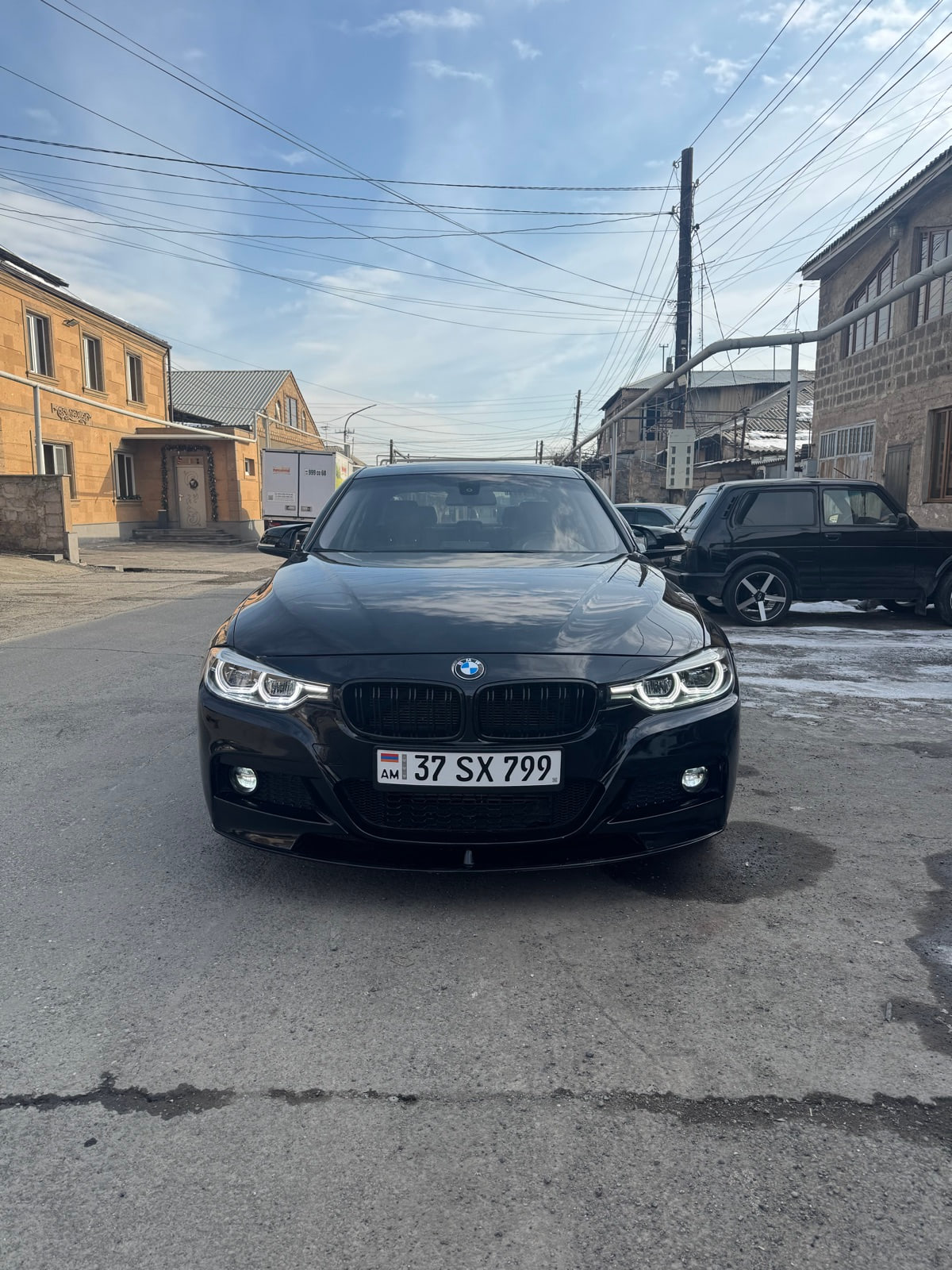 BMW F30
