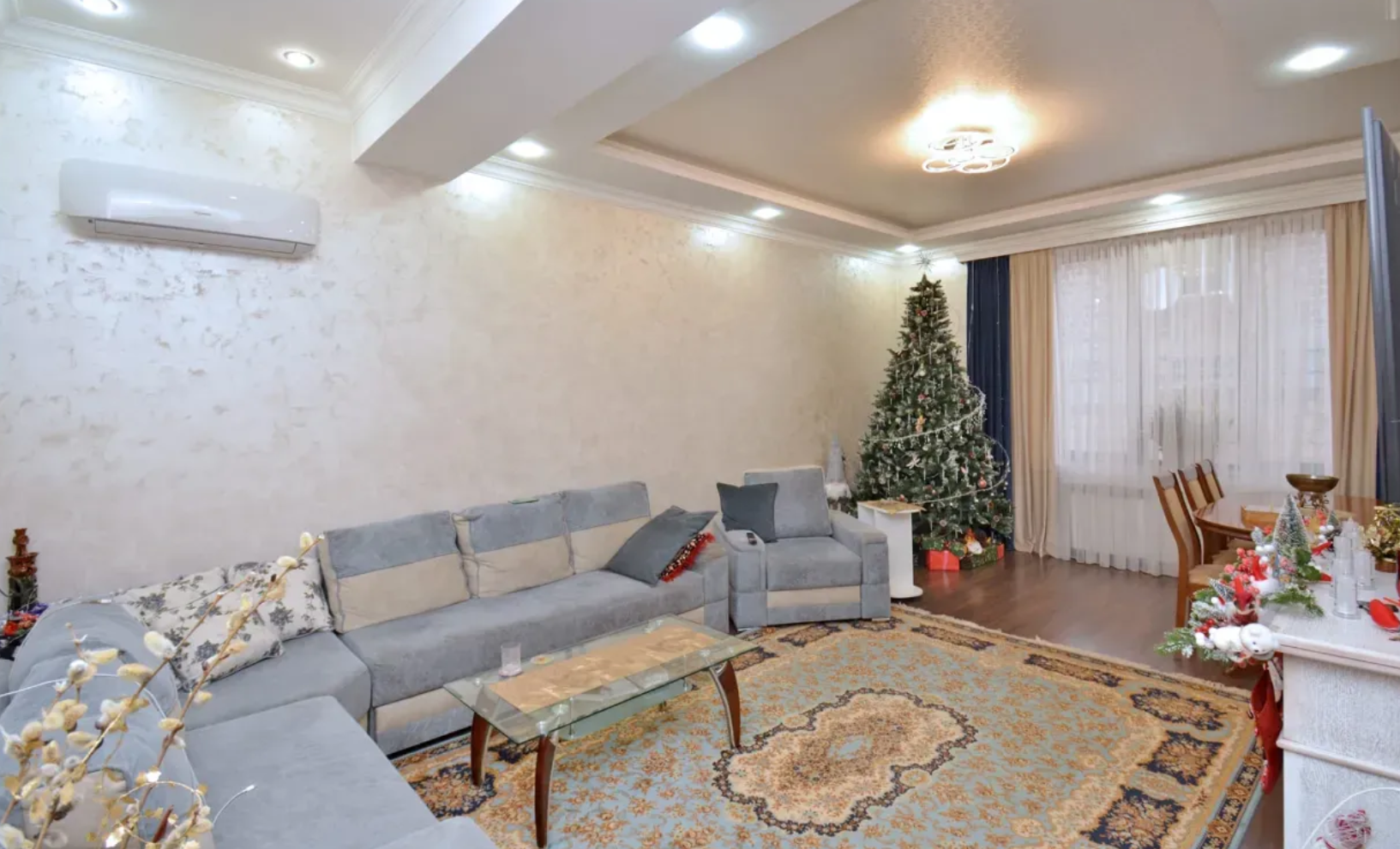 Երկու հարկանի քարե տուն