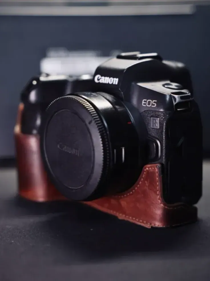 Canon Eos R (Մարմին + Ադապտեր)