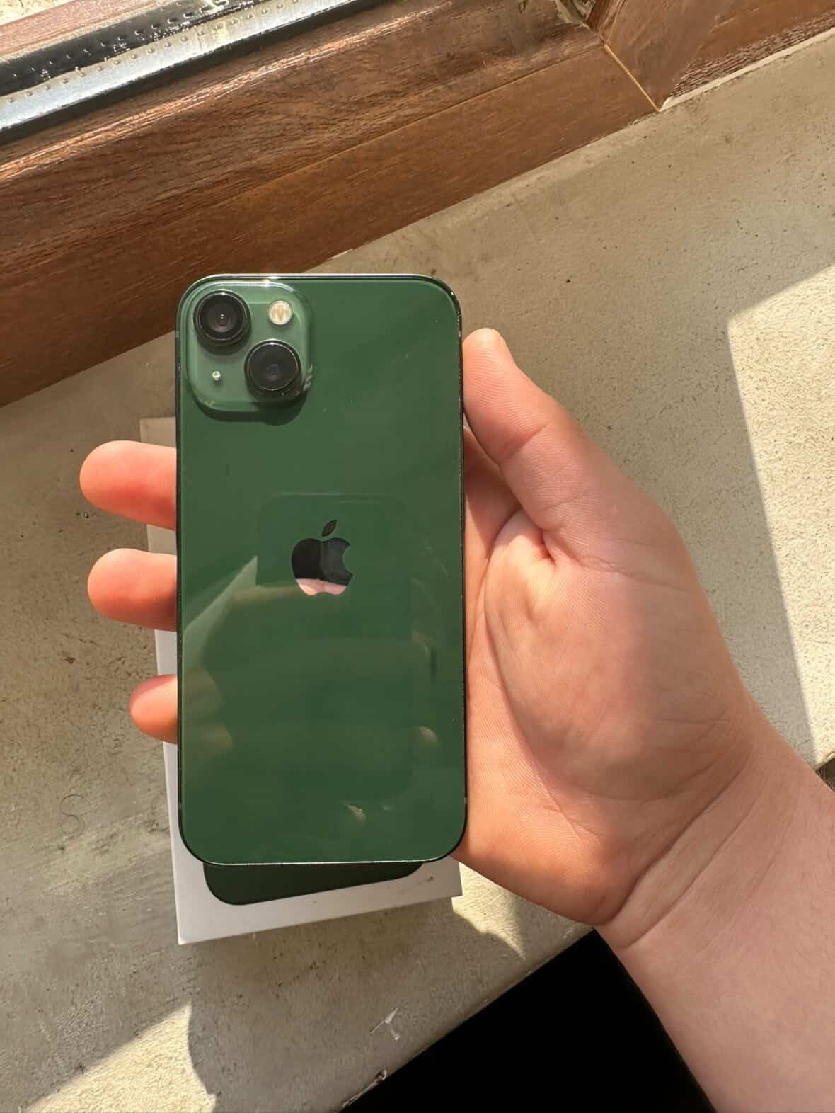 Iphone 13 gtnvum e la vichakum zavod 85%