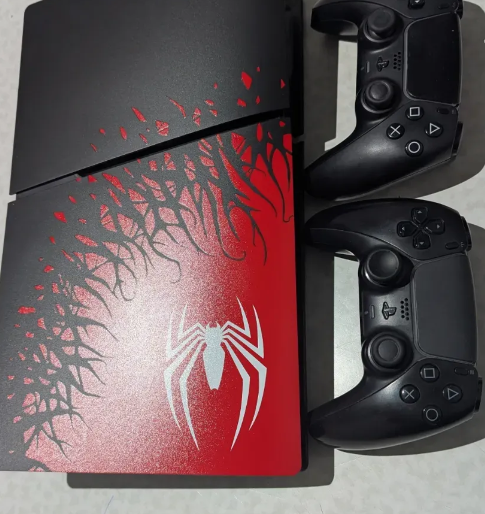 Playstation 5 slim 2 ջոստիկով խաղերով