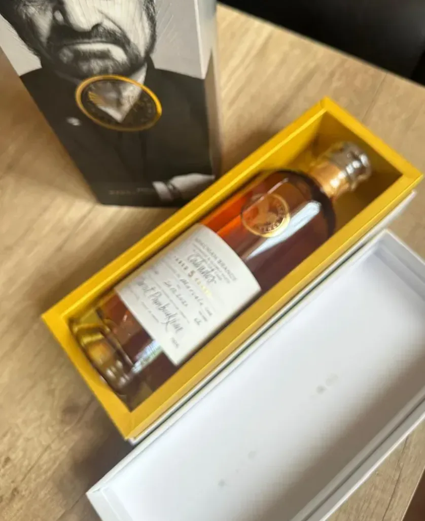 Aralez brand - Calvados (Harout Pamboukjian)