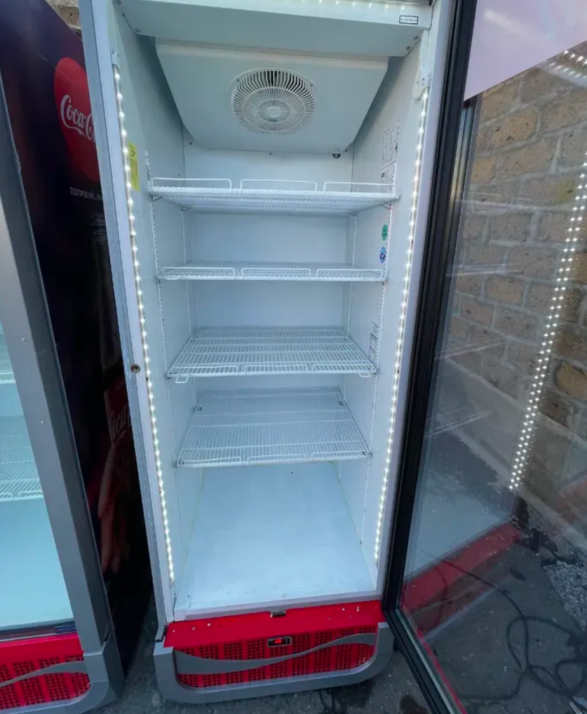 Կոկա Կոլայի սառնարան Frigoglass Icool 800