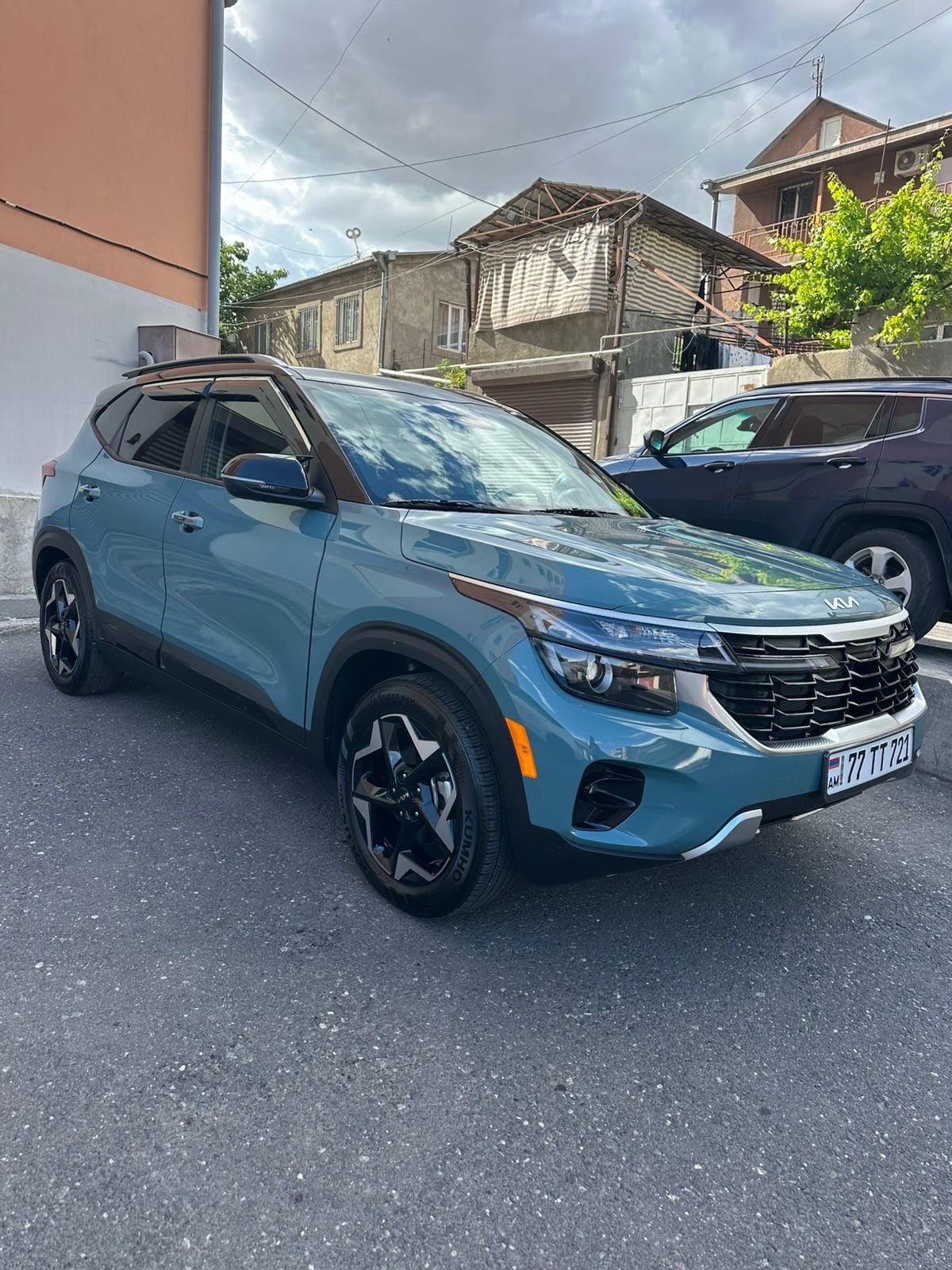 For sale: Beautiful and well-maintained Kia Seltos (2024-2025)