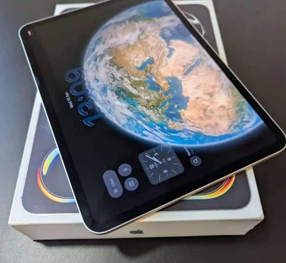 Apple iPad, 256 GB, серебряный