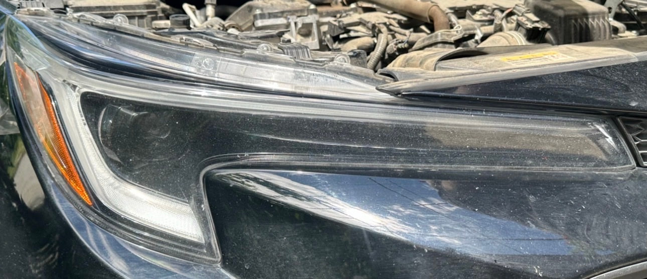 Toyota Corolla 2024,2025,2026 օրիգինալ ֆառ, աջ (առջևի)