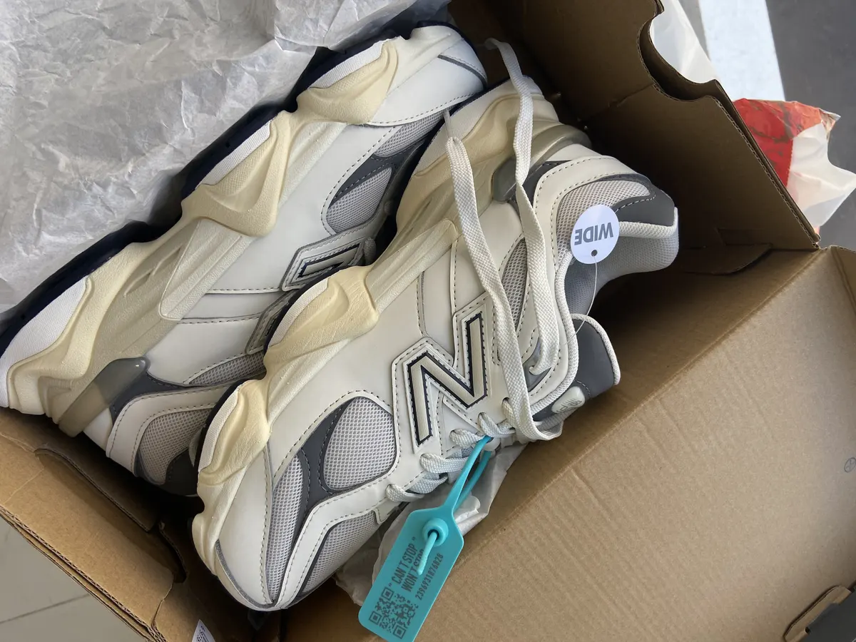 Спортивные кроссовки New Balance 9060
