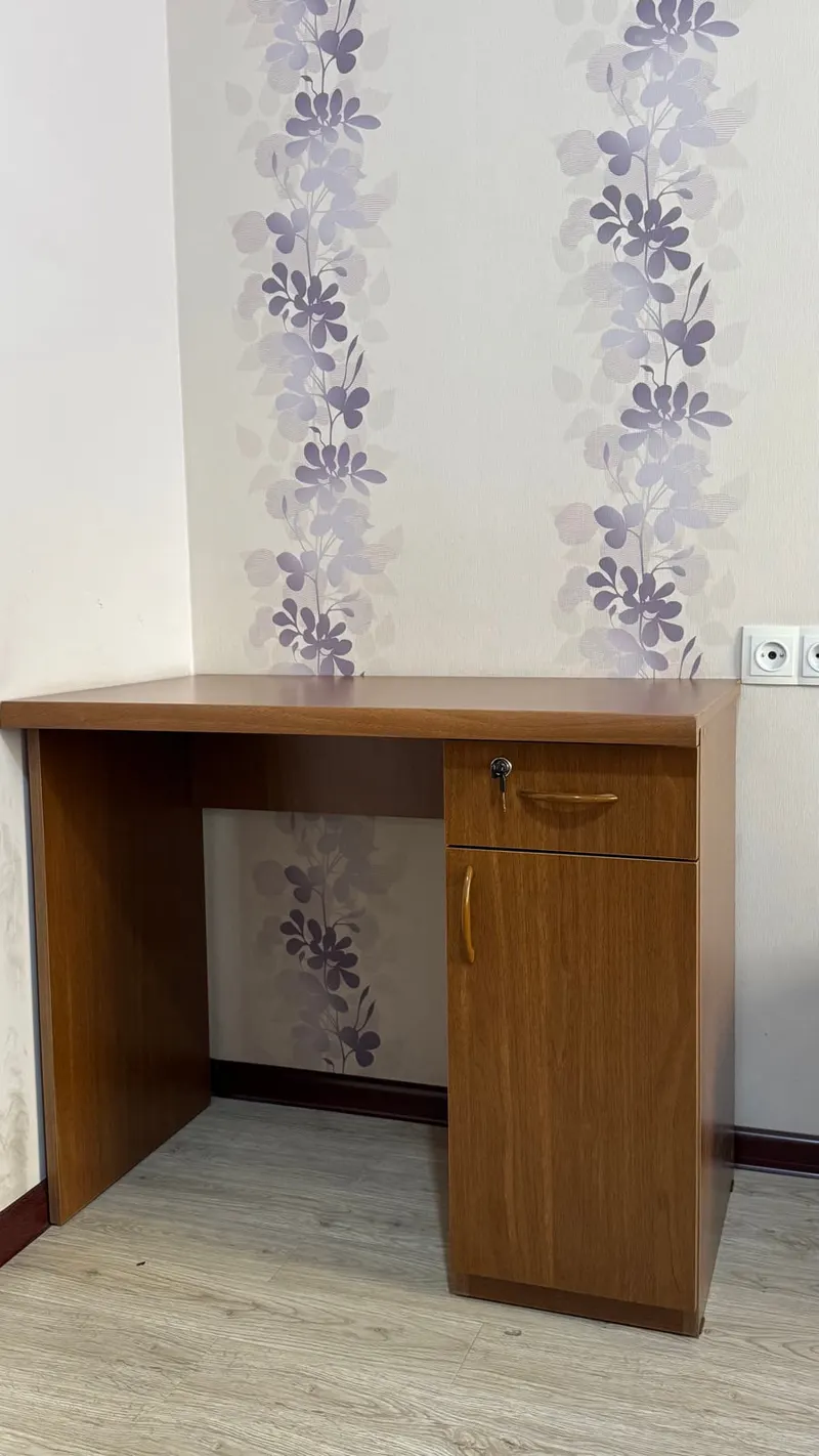 Փայտյա, ուղղանկյուն, 91x52 Գրասեղան (աշխատանքային)