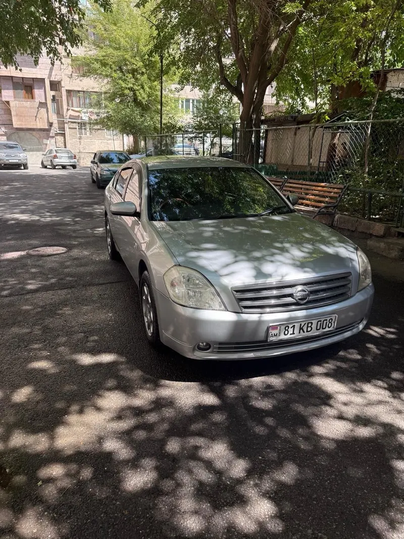 Nissan Teana