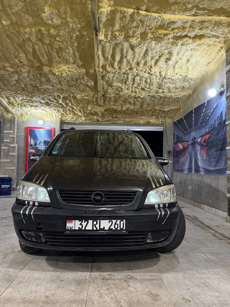 Opel Zafira 1.8