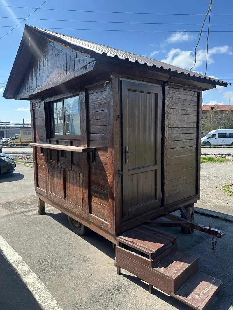 Coffee house for small business, also exchange for Lada car