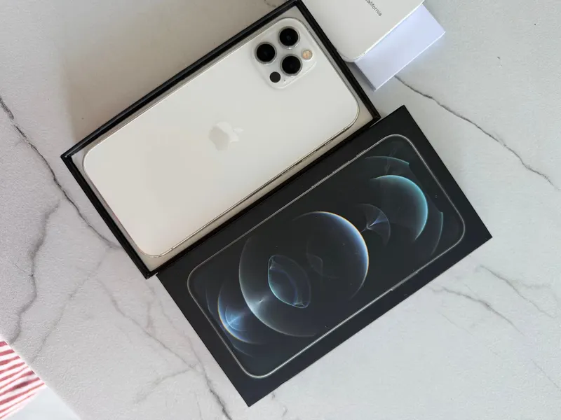 iPhone 12 Pro 128 ГБ