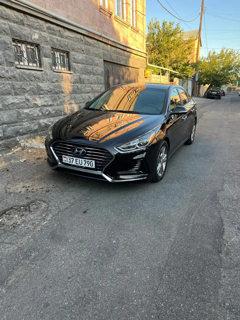 Hyundai Sonata