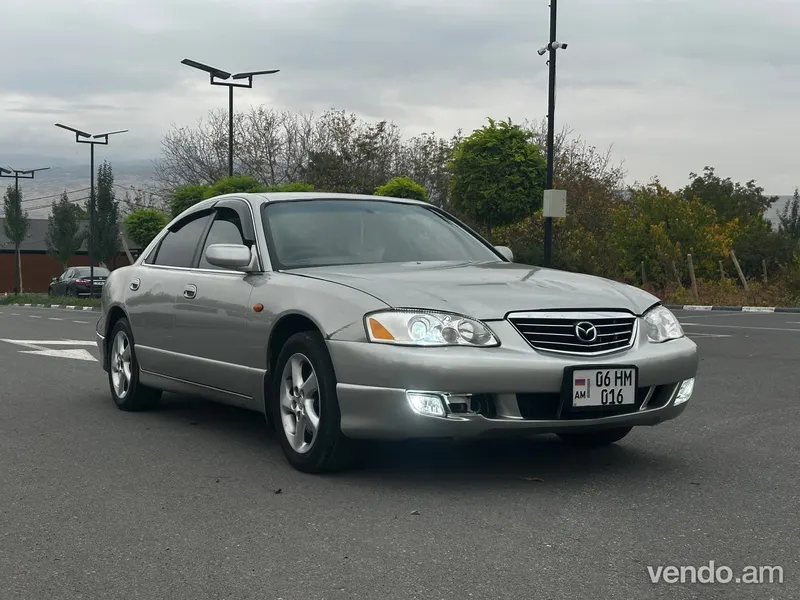 Mazda Millenia 2000